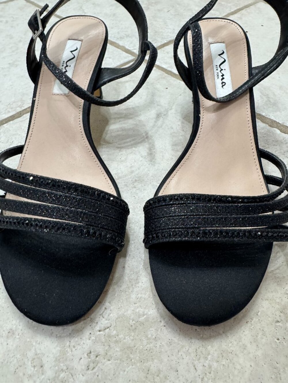 Just in Time for the Holidays. Nina evening shoes. Size 8.5W